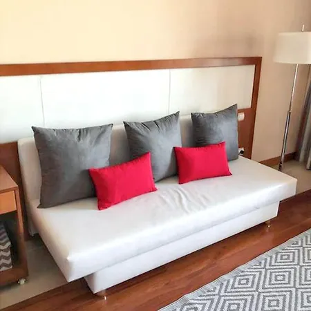 Apartment Charming In With Private Pool. *