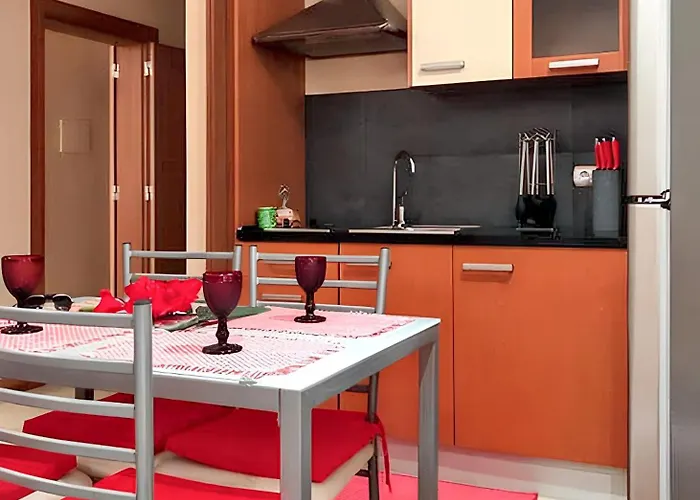 Apartman Charming In With Private Pool. Estômbar